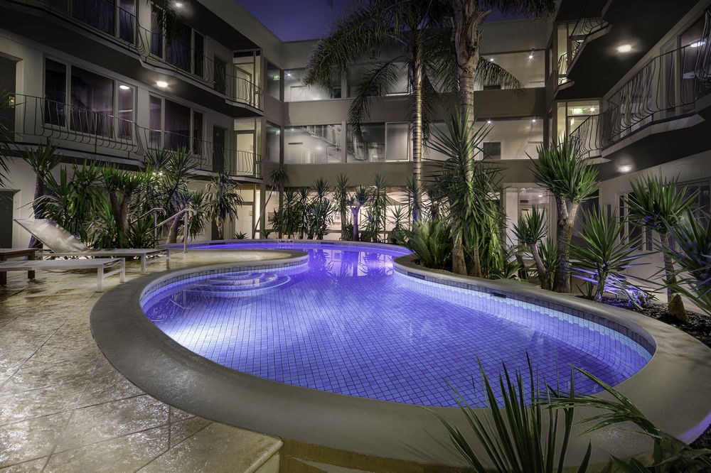 Best Western Plus Travel Inn Hotel photo 1