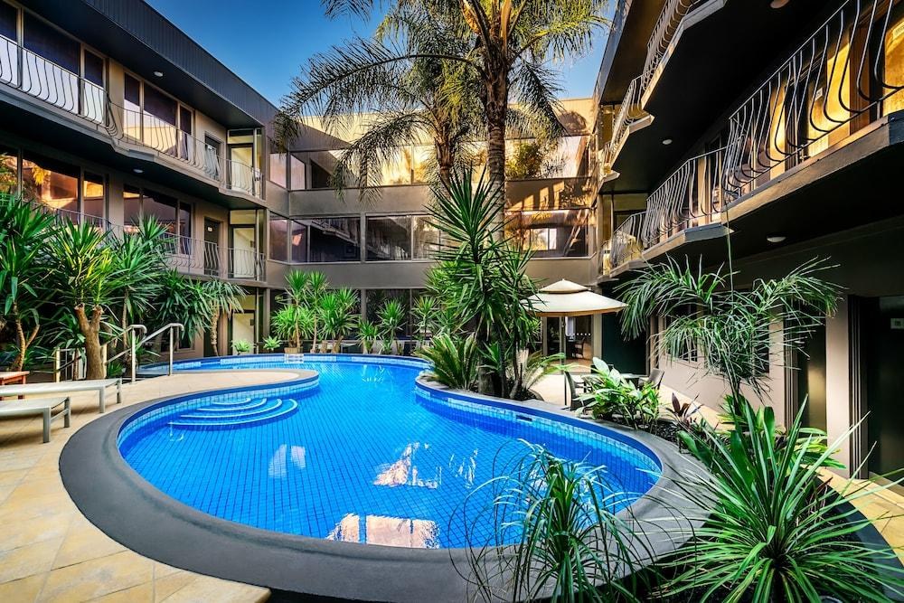 Best Western Plus Travel Inn Hotel photo 4