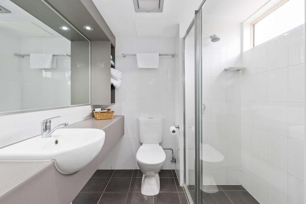 BEST WESTERN PLUS THE STIRLING ROCKHAMPTON photo 4