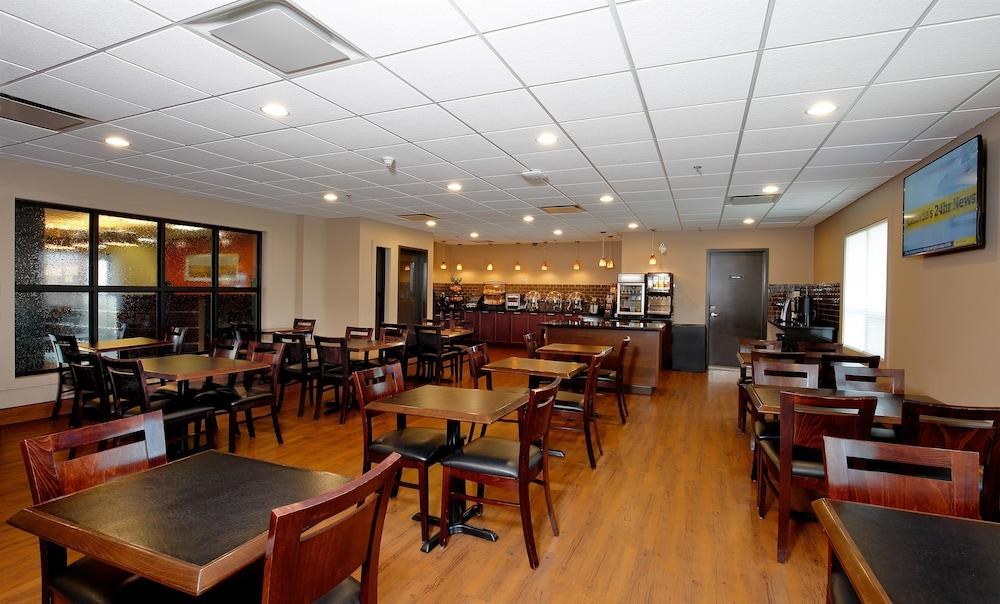Best Western Blairmore photo 4