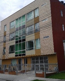 ApartaSuites Plaza Modelia photo 1