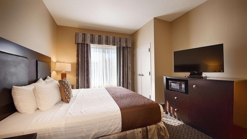 Best Western Plus Castlerock Inn & Suites photo 4