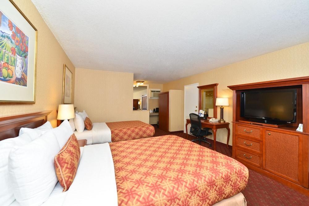 Best Western Plus Anaheim Inn photo 3
