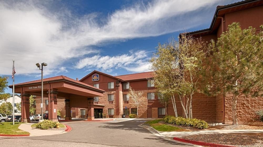 BEST WESTERN PLUS DENVER INTERNATIONAL AIRPORT INN & SUITES photo 1