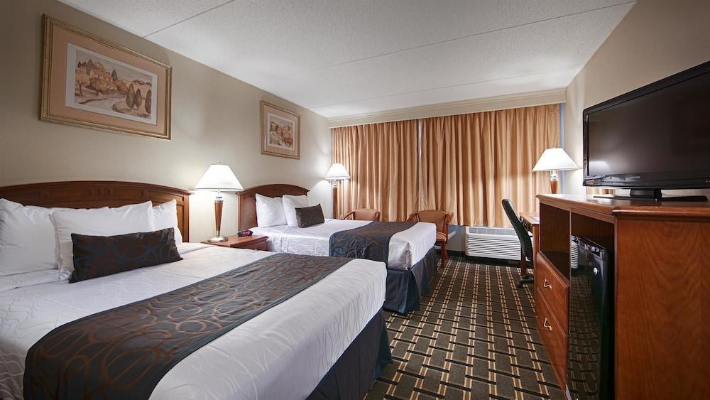 Best Western Plus Lower South End photo 4