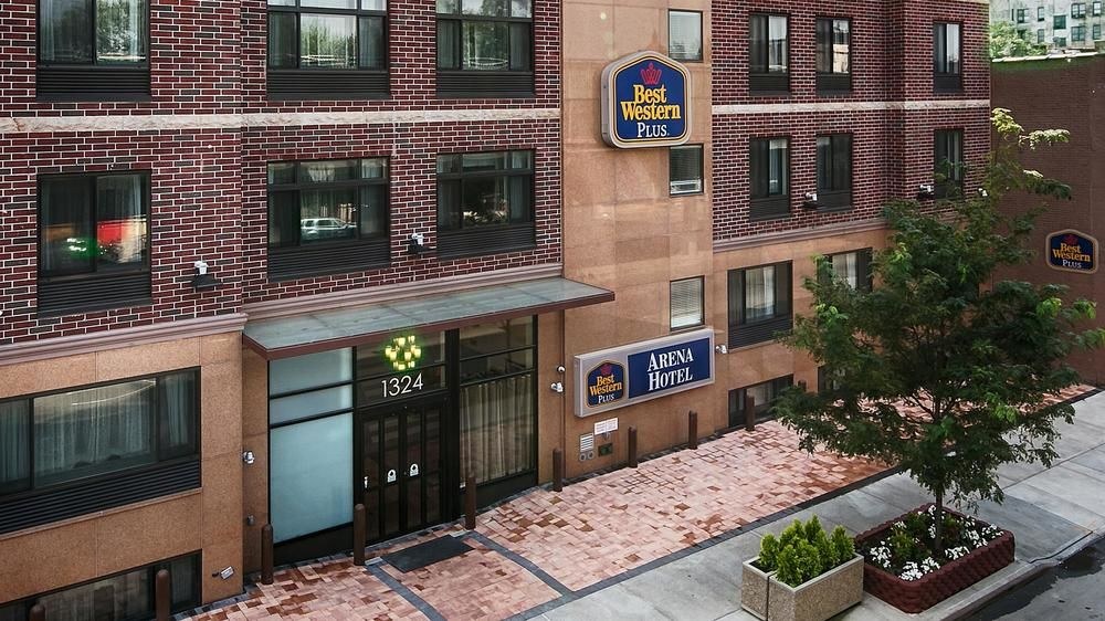 Best Western Plus Arena Hotel photo 1