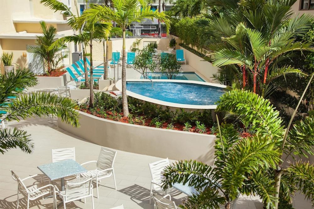 Best Western Plus Condado Palm Inn photo 3