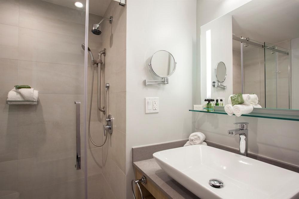 Best Western Plus Condado Palm Inn photo 4