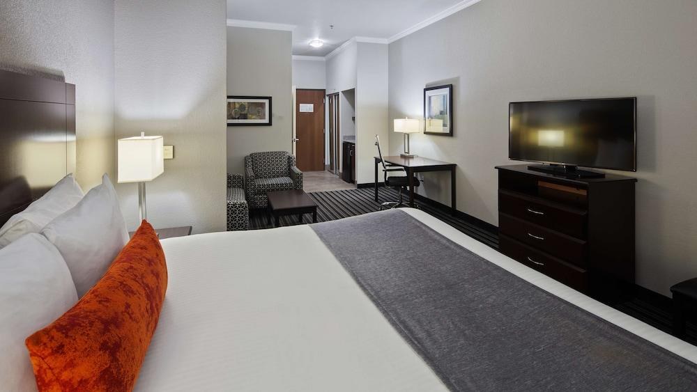 Best Western Plus Austin Airport Inn & Suites photo 4