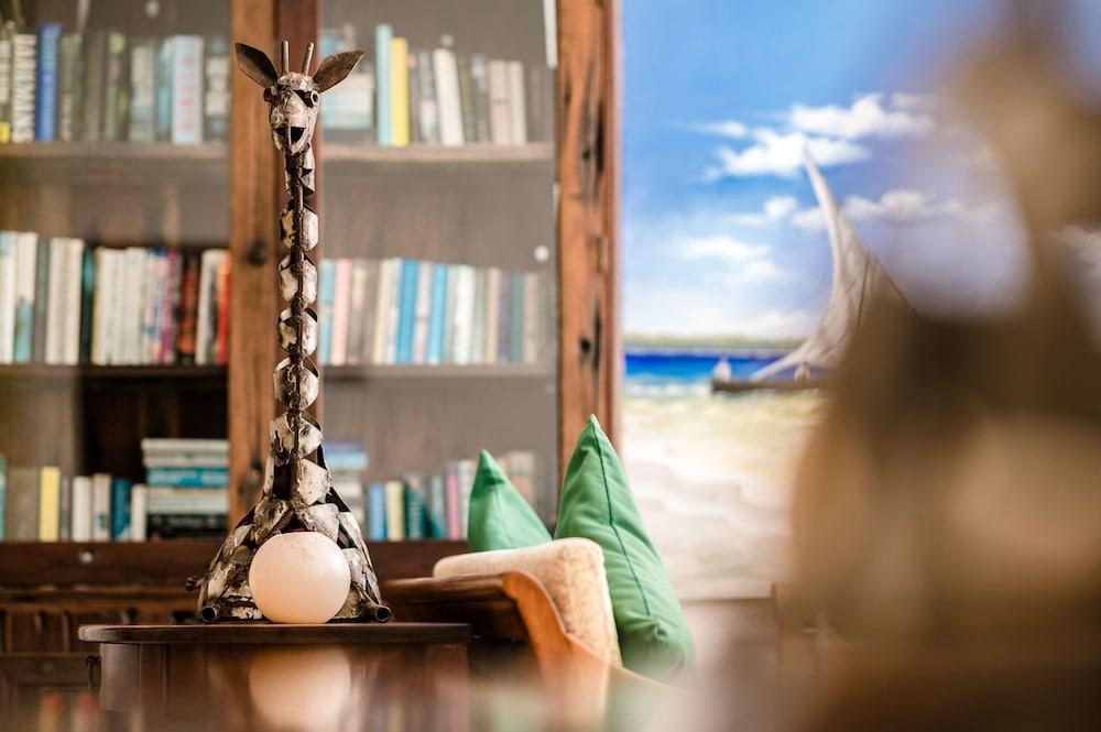 BEST WESTERN CORAL BEACH HOTEL photo 3