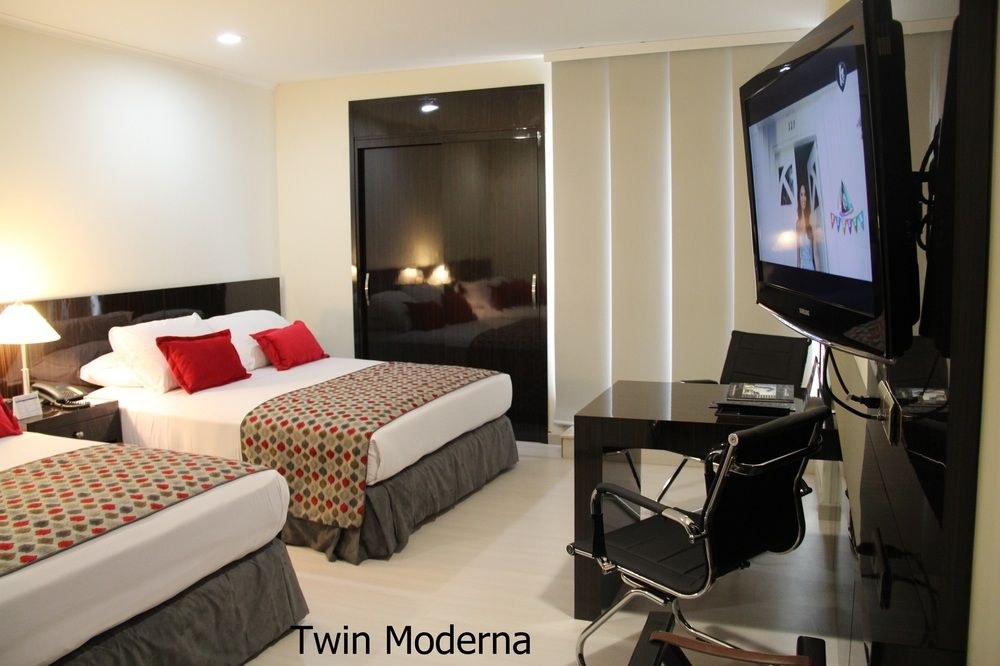 Porton Medellin photo 1