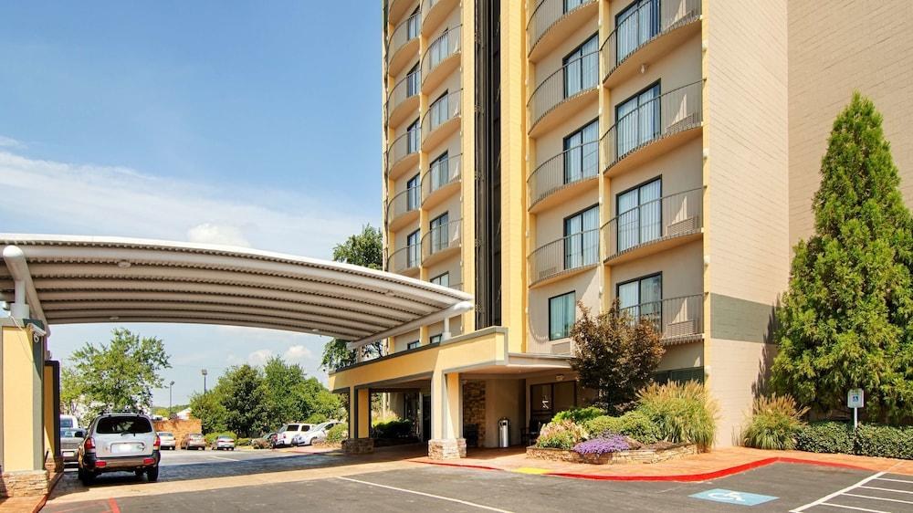 Best Western Plus Atlanta Airport-East photo 2