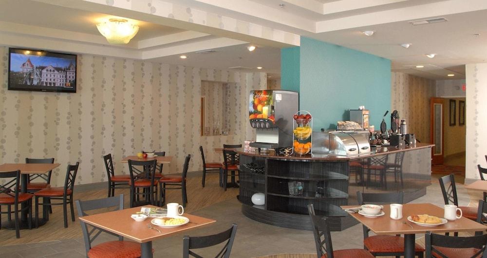 Best Western Plus Atlanta Airport-East photo 3