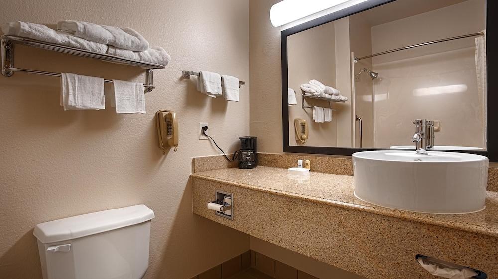 Best Western Northwest Inn photo 2