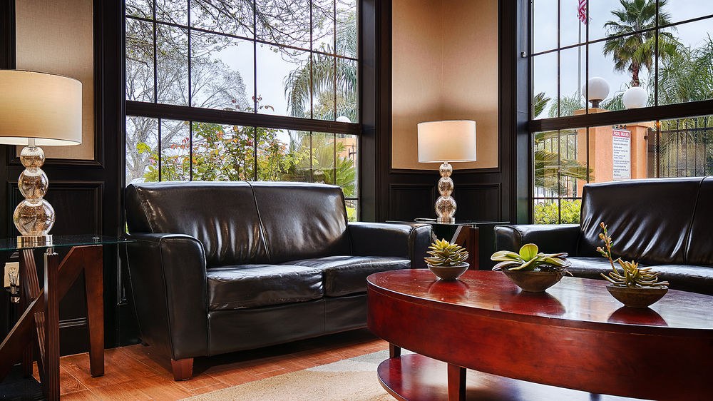 Best Western Plus Northwest Inn & Suites photo 1