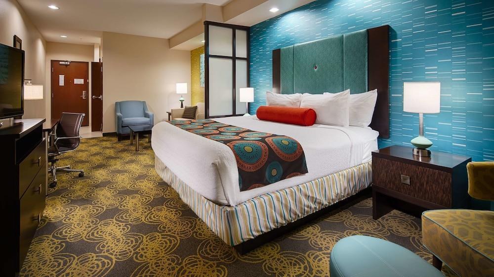 Best Western Premier Ashton Suites-Willowbrook photo 3