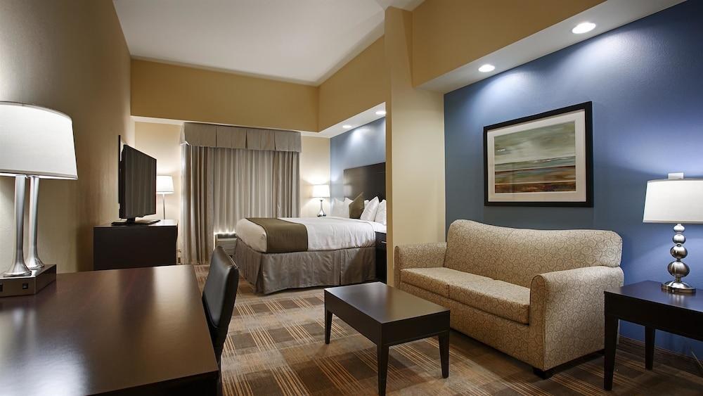Best Western Plus Fort Worth Forest Hill Inn & Suites photo 2