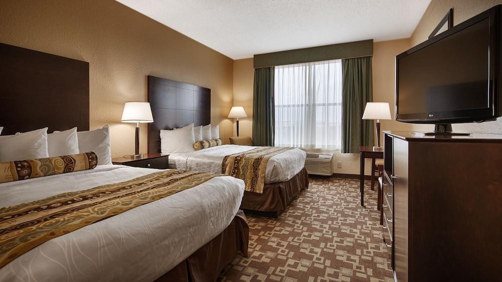 Best Western Plus Hobby Airport Inn & Suites photo 4