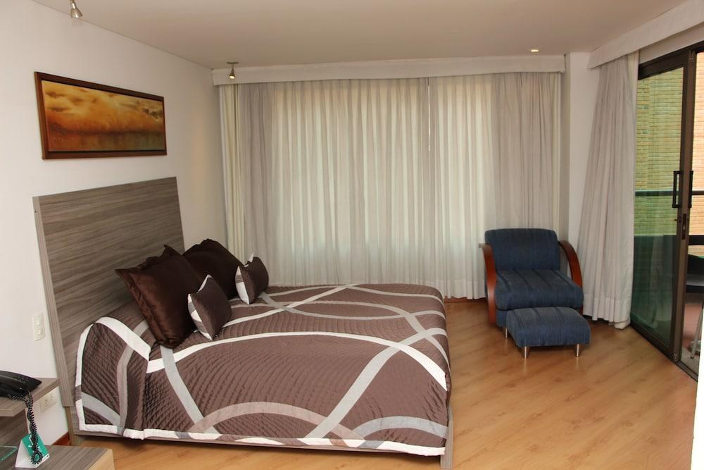 Hotel Casa Victoria MedellÚ photo 1