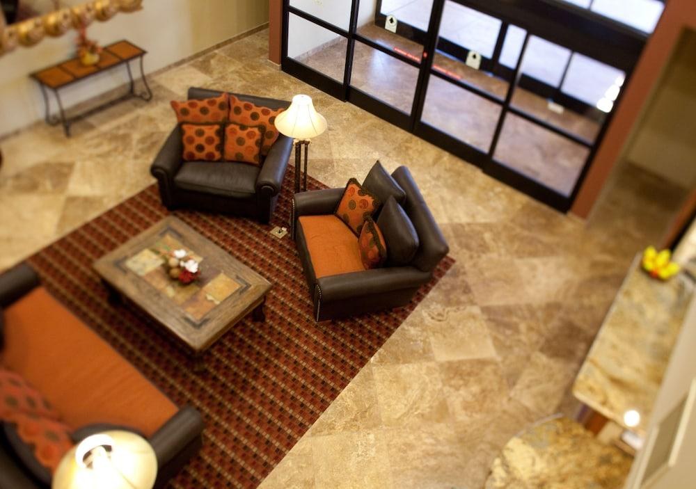 BEST WESTERN LEGACY INN & SUITES photo 4