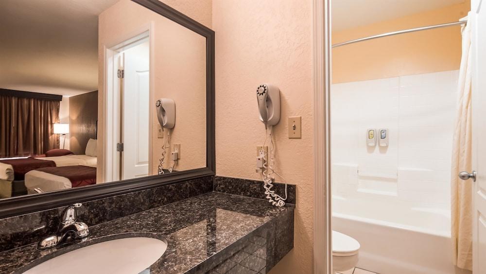 Best Western Superstition Springs Inn photo 2