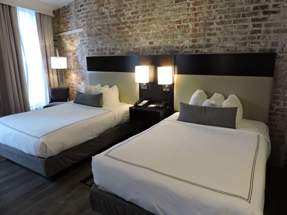 Best Western Plus St. Christopher Hotel photo 2