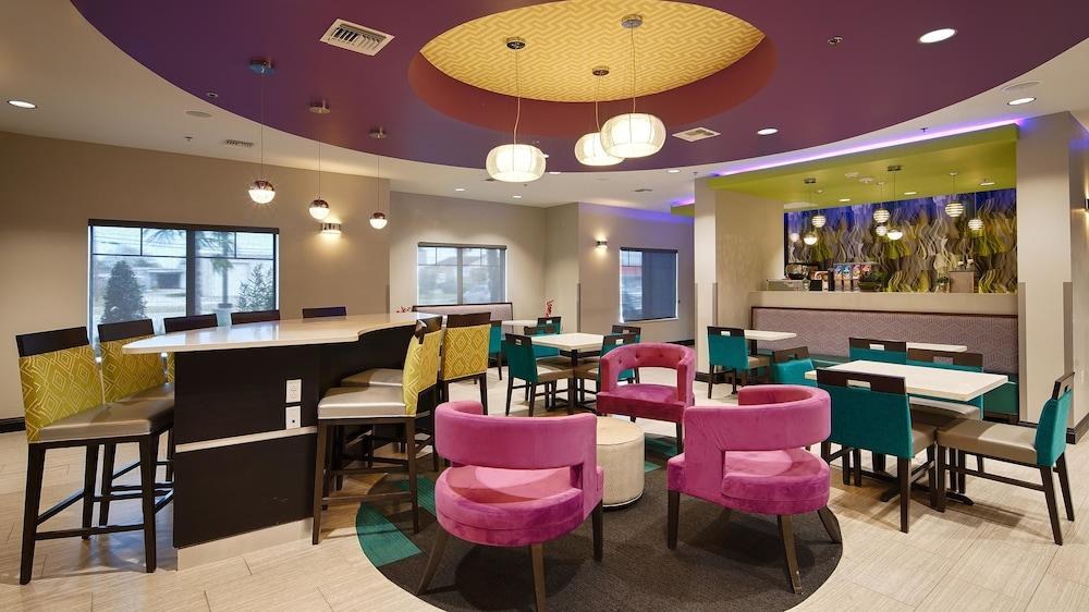 Best Western Plus Prien Lake Hotel & Suites - Lake Charles photo 4