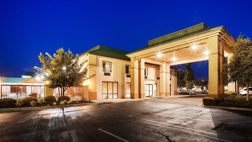 Best Western Lumberton photo 2