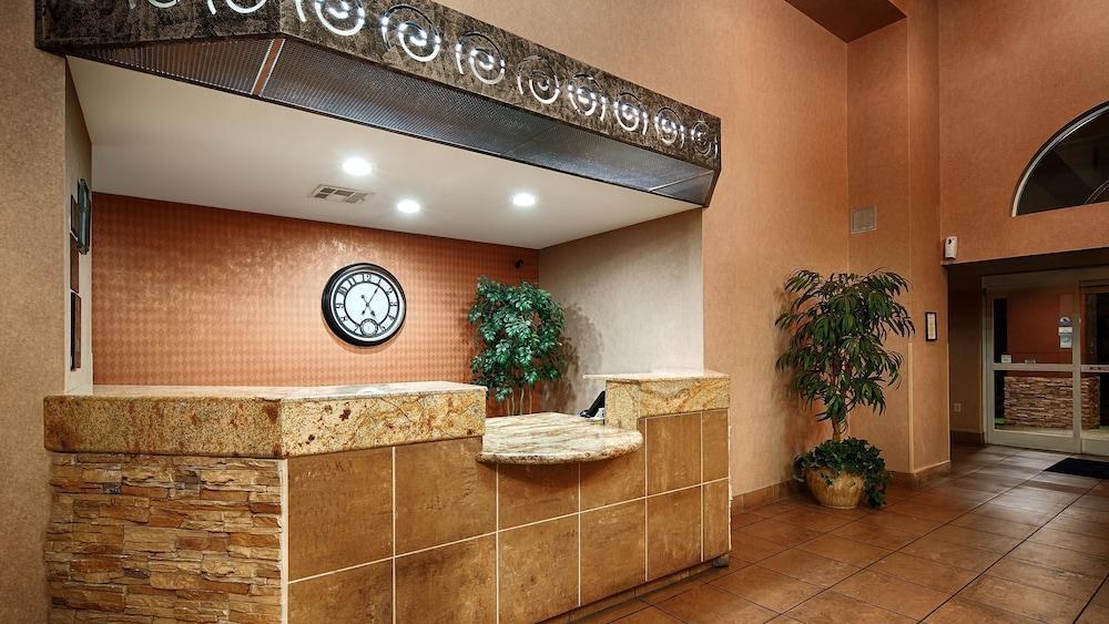 Best Western Plus North Las Vegas Inn & Suites photo 4