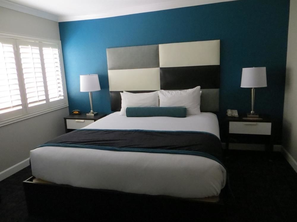 Best Western Plus Casino Royale¿Center Strip photo 1