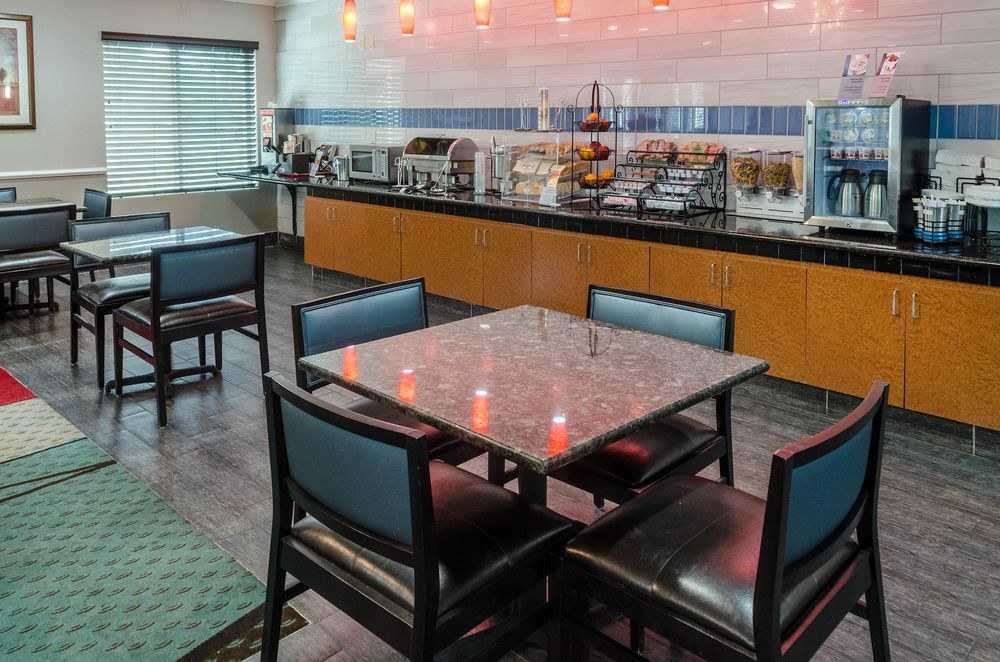 Best Western Airport Inn & Suites photo 1