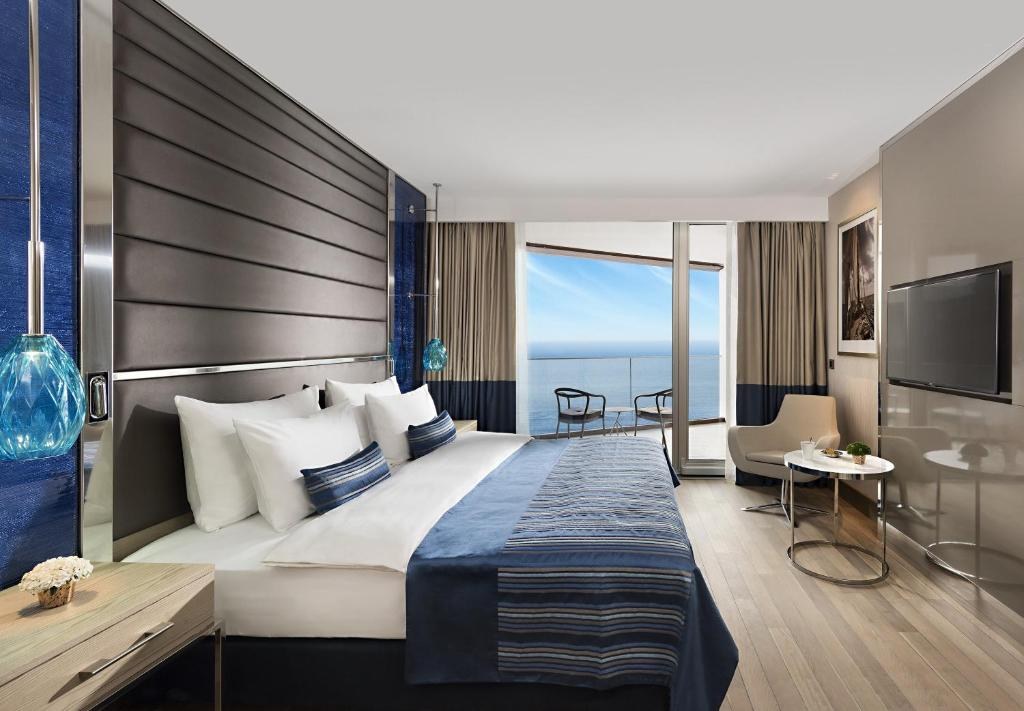 CROWNE PLAZA ISTANBUL FLORYA photo 4