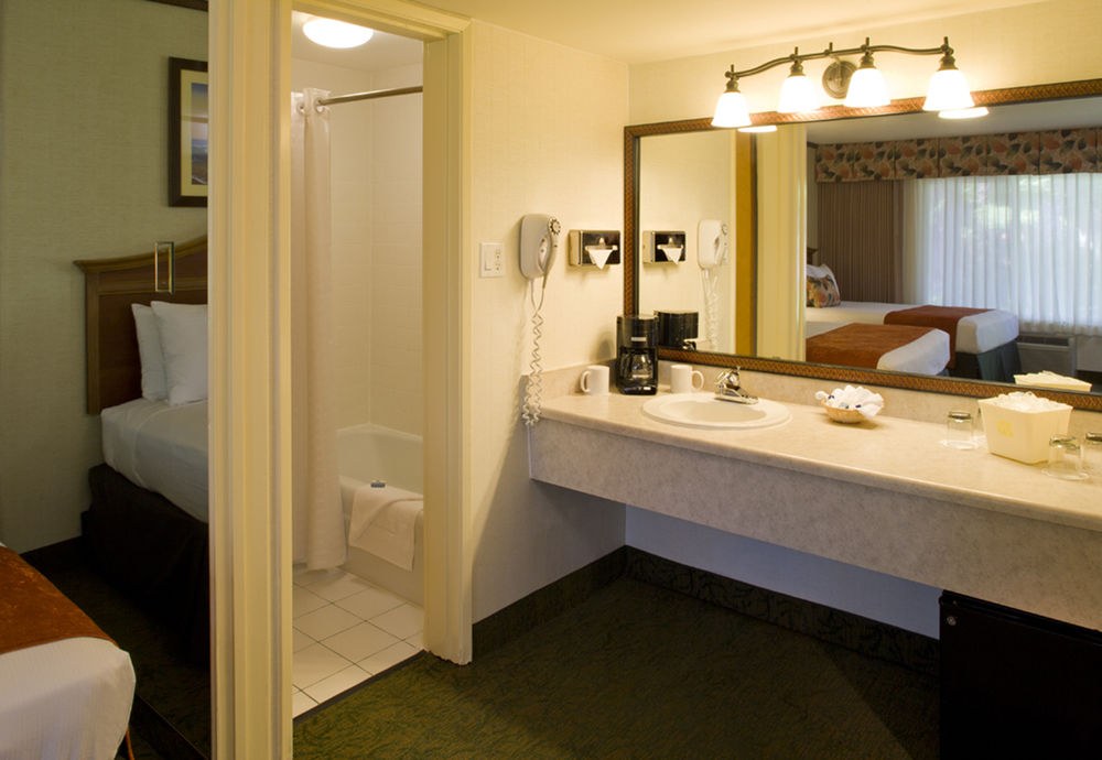Best Western Seven Seas photo 1