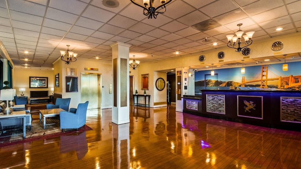 Best Western Plus Grosvenor Airport Hotel photo 4