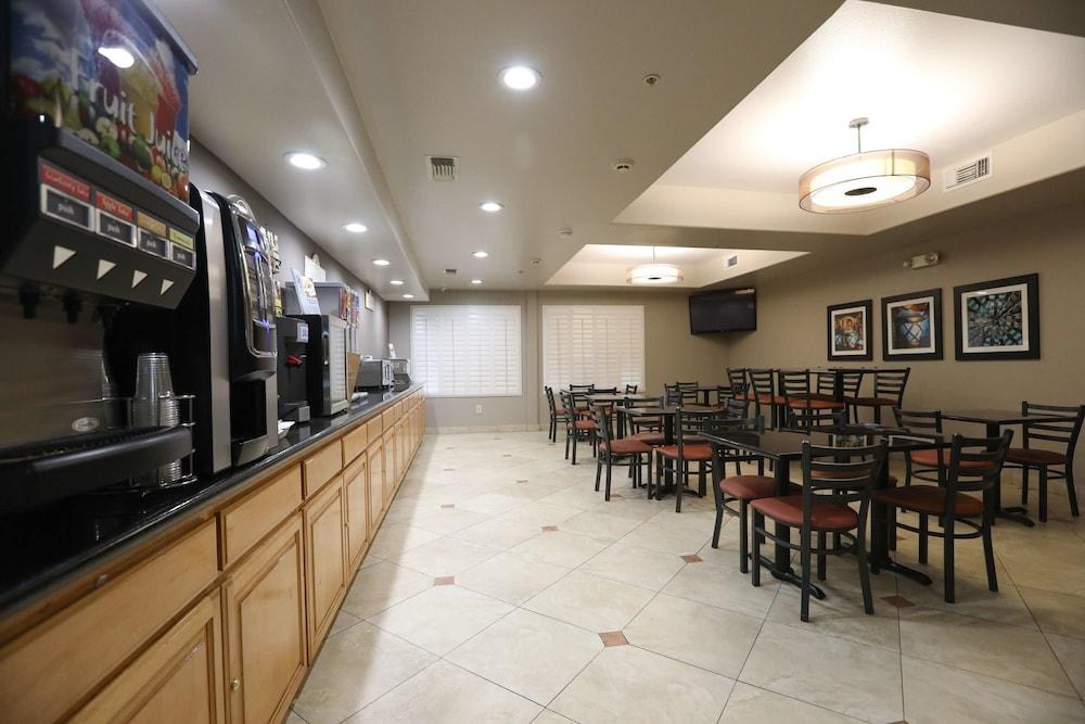 Best Western Lanai Garden Inn & Suites photo 3