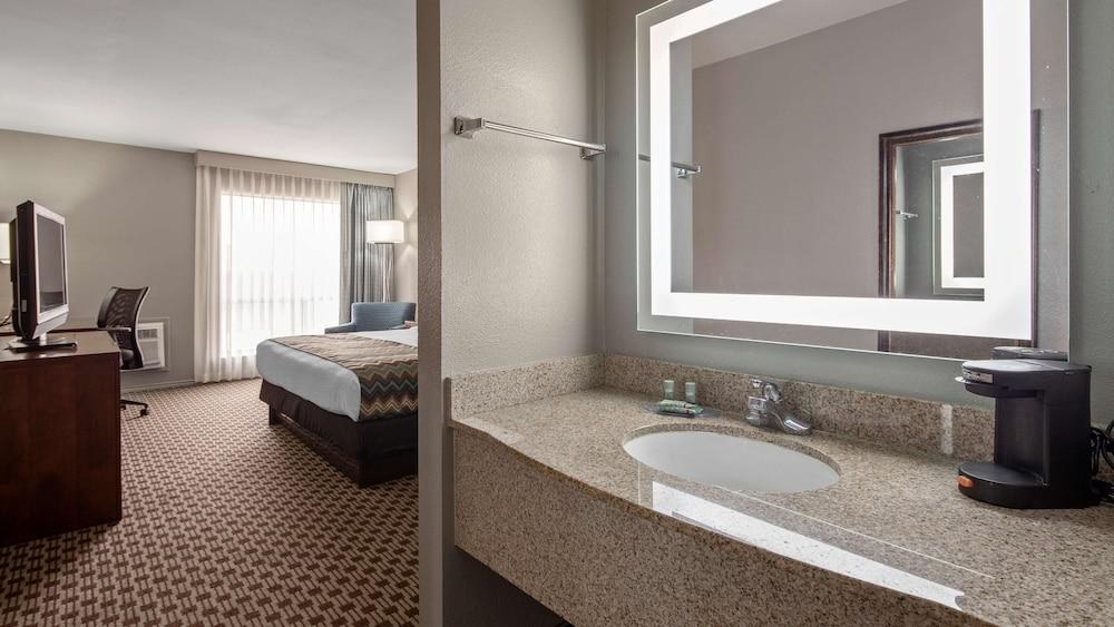 Best Western near Lackland AFB/SeaWorld photo 4