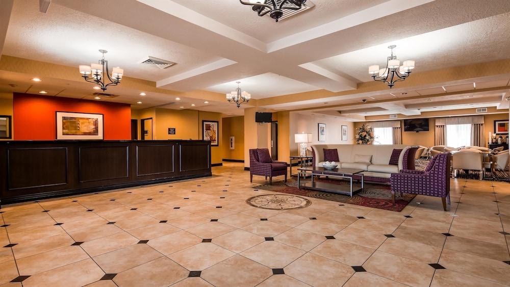 Best Western Plus Airport Inn & Suites photo 4