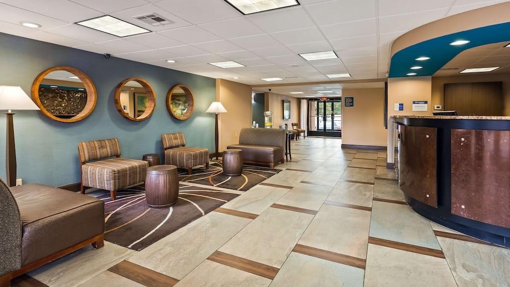 Best Western Plus Executive Hotel photo 2