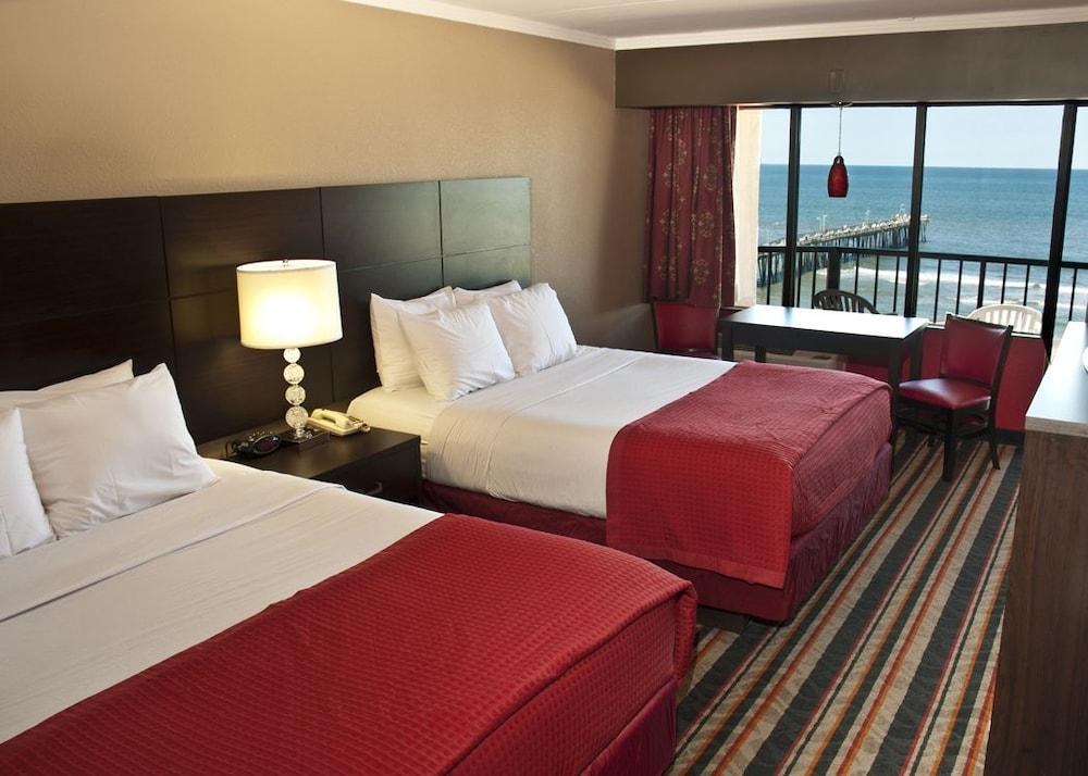 BEST WESTERN PLUS SANDCASTLE BEACHFRONT HOTEL photo 2
