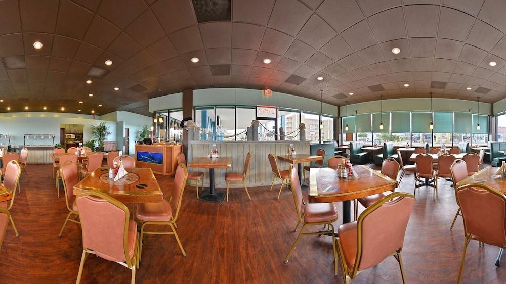 BEST WESTERN PLUS SANDCASTLE BEACHFRONT HOTEL photo 3