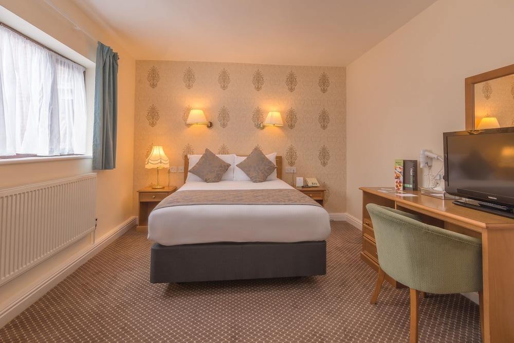 Sure Hotel by Best Western Birmingham South photo 4