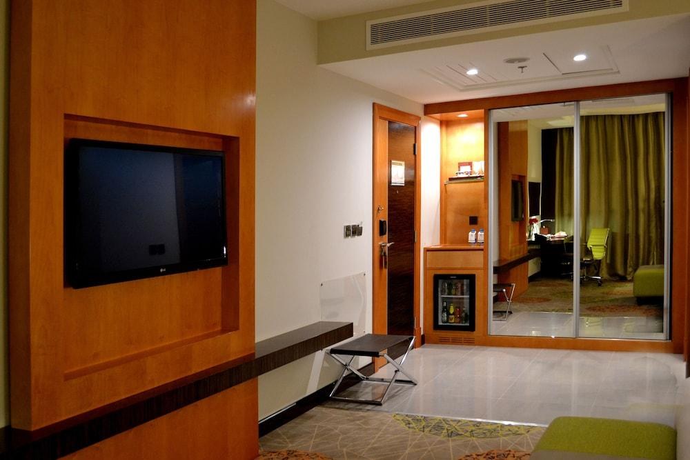 HOLIDAY INN JEDDAH GATEWAY photo 4