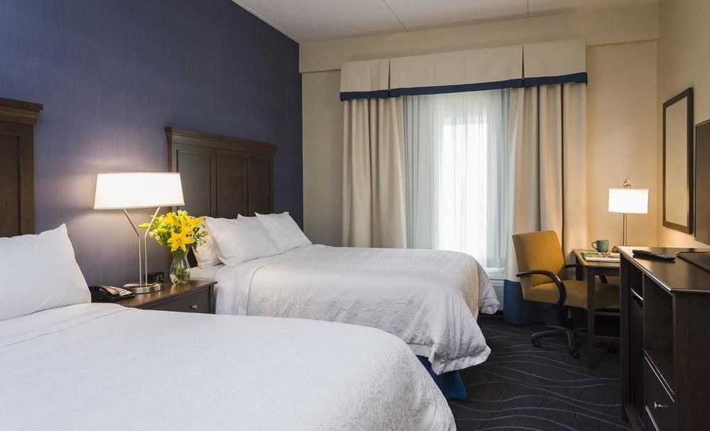 Hampton Inn by Hilton Ottawa Airport photo 1