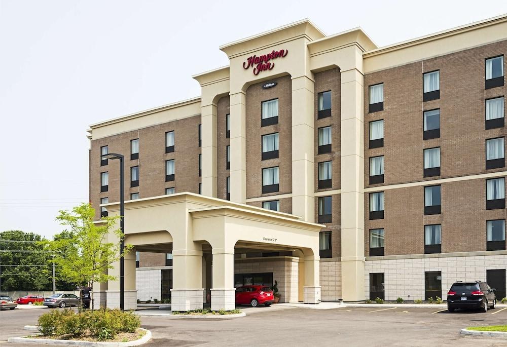 Hampton Inn by Hilton Ottawa Airport photo 3