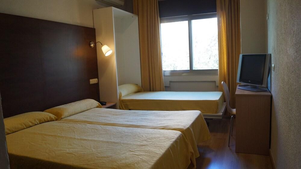 Hotel Embajador photo 3