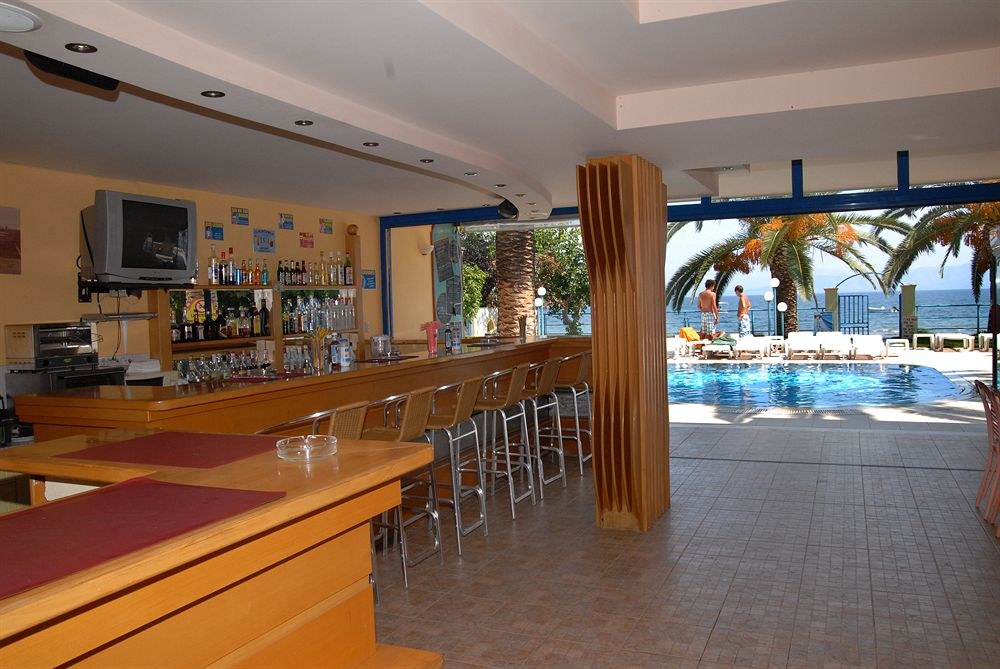 Sirocco hotel photo 1