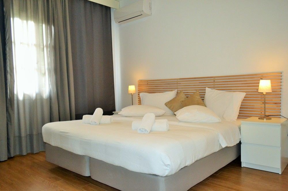FOLIES CORFU TOWN HOTEL APTS photo 1