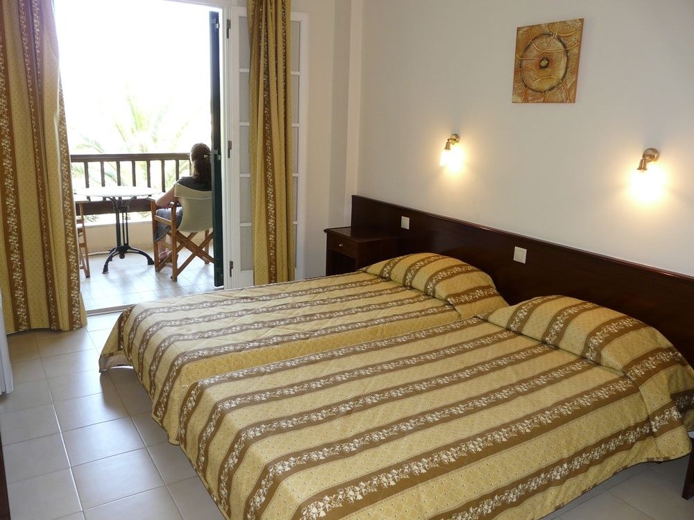 FIORI HOTEL photo 1