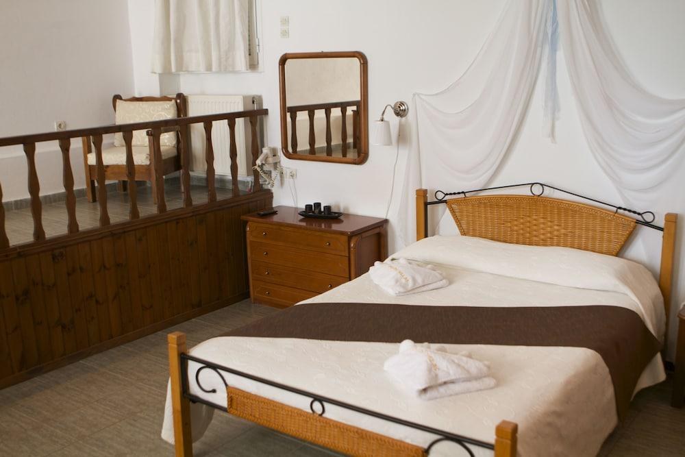 MILOS VILLAS HOTEL photo 3