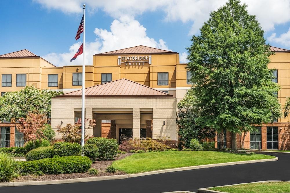 STAYBRIDGE SUITES MEMPHIS-POPLAR AVE EAST photo 3